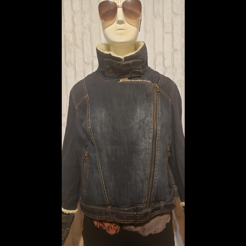Mng By Mango Jean Jacket Size Usa Large. - image 4